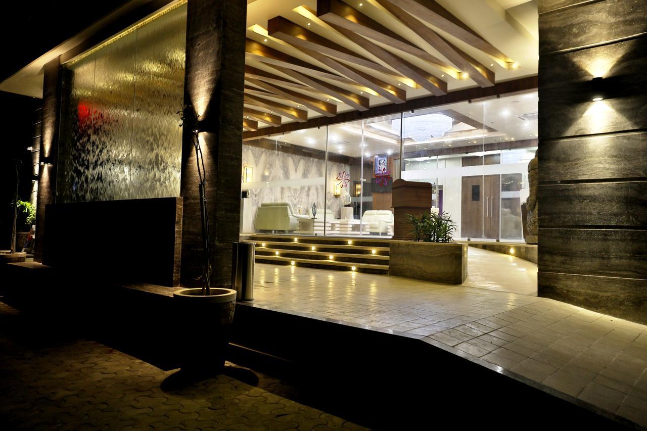 Hotel Vits Devbhumi, Dwarka Exterior foto