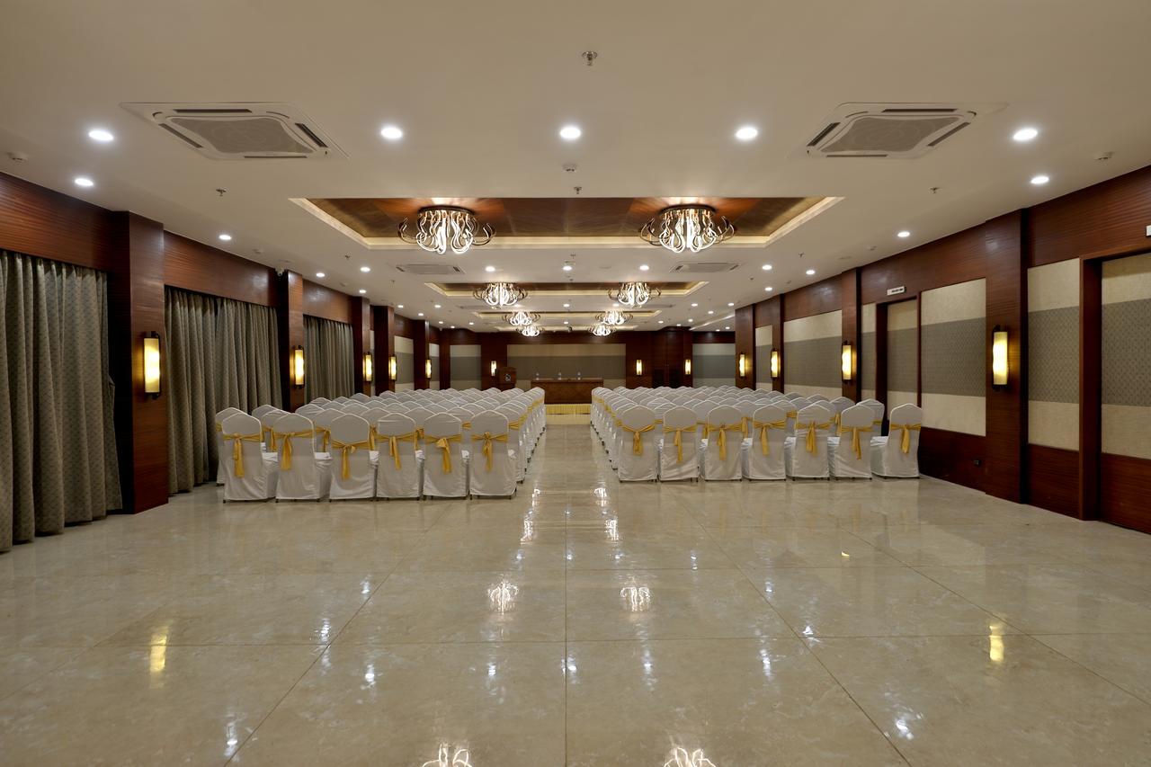 Hotel Vits Devbhumi, Dwarka Exterior foto