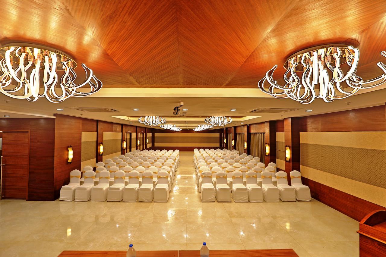 Hotel Vits Devbhumi, Dwarka Exterior foto